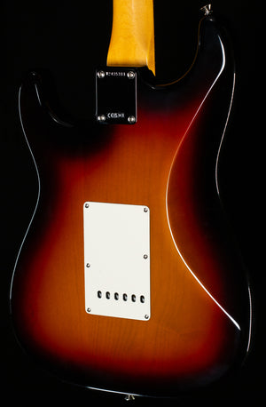 Fender American Vintage II 1961 Stratocaster Rosewood Fingerboard 3-Color Sunburst (311)