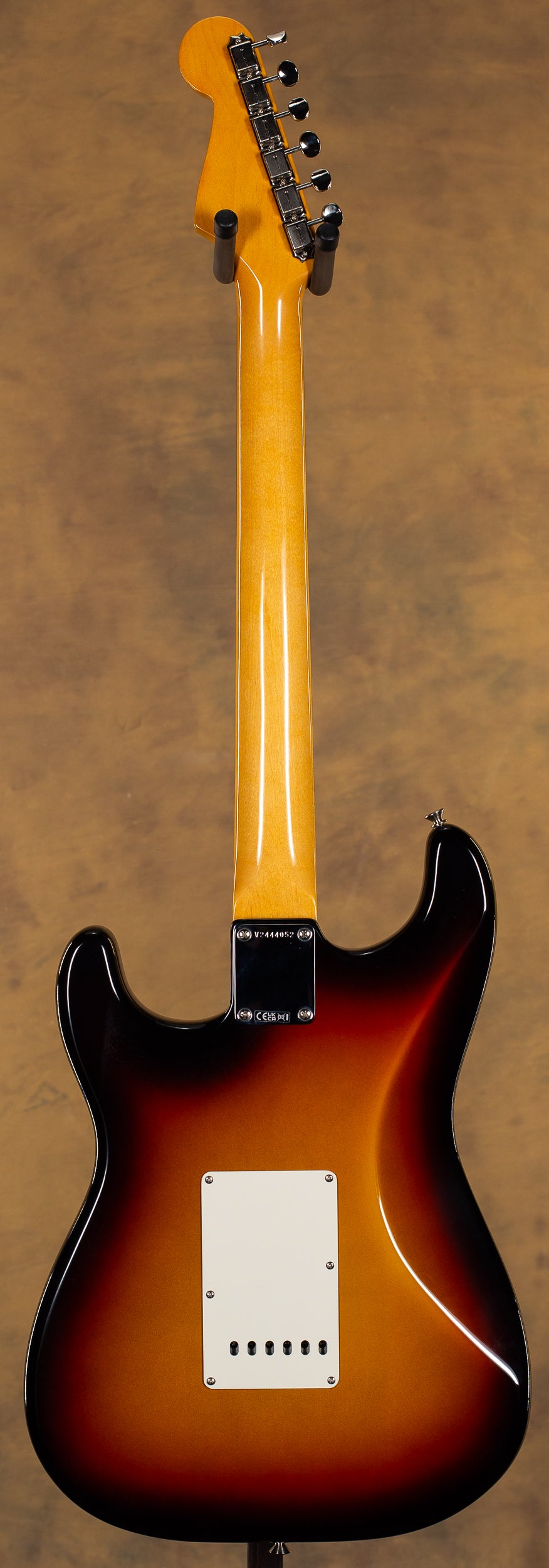 2024 Fender American Vintage II 1961 Stratocaster 3 Color Sunburst