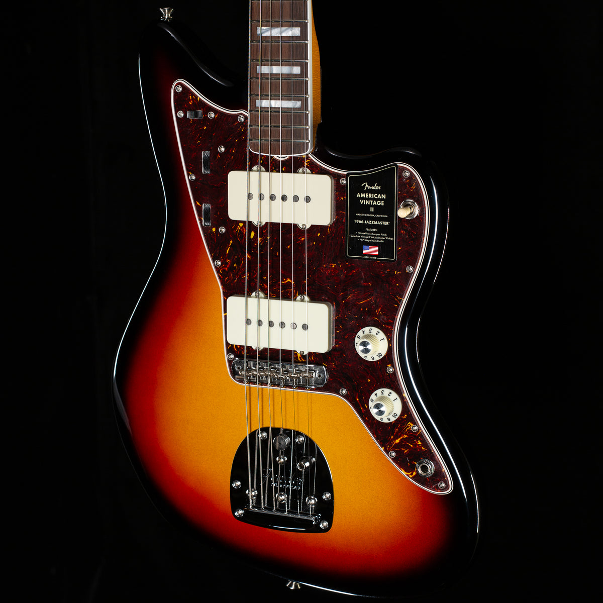 Fender American Vintage II 1966 Jazzmaster, Rosewood Fingerboard, 3-Color Sunburst (488)