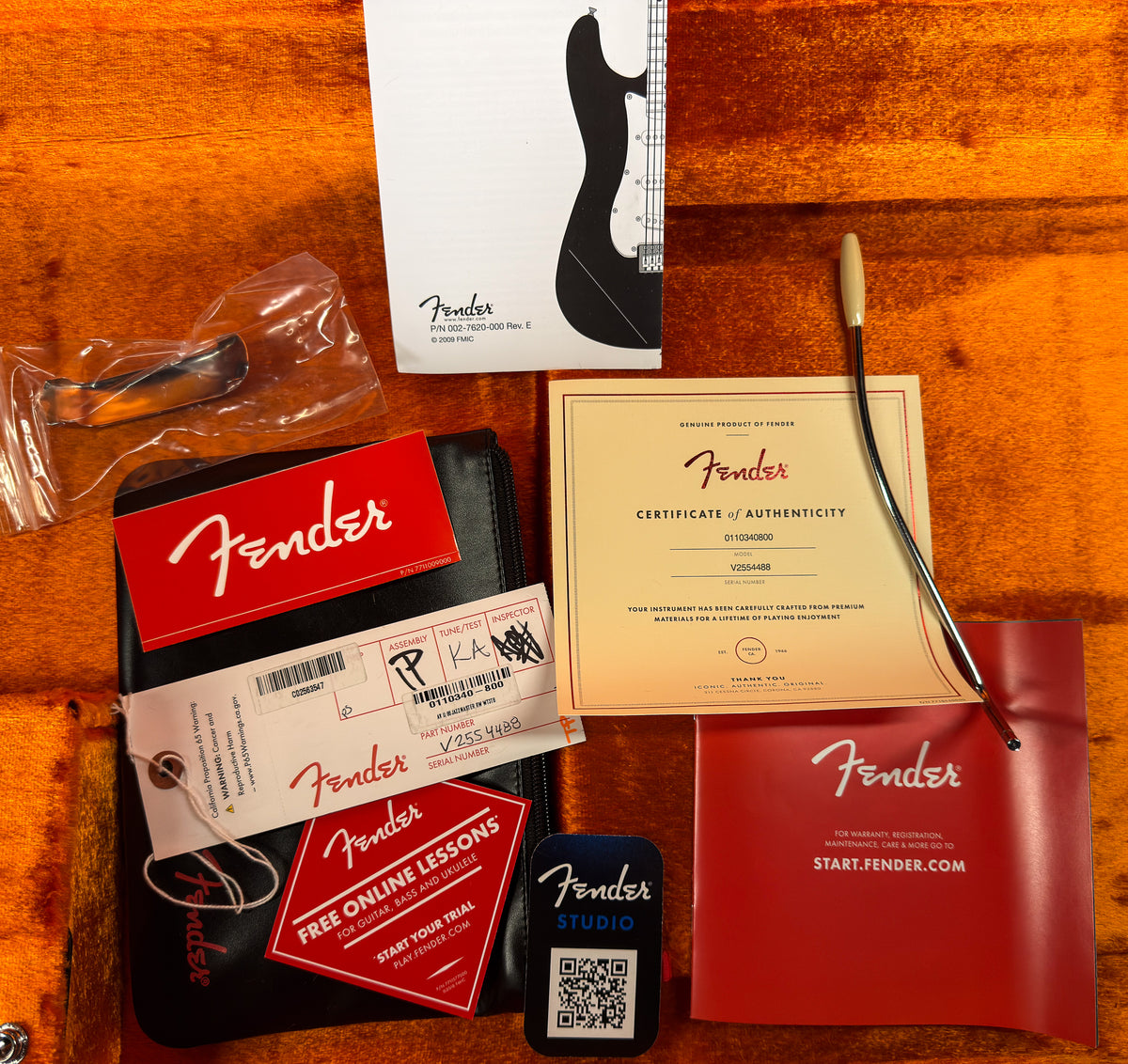 Fender American Vintage II 1966 Jazzmaster, Rosewood Fingerboard, 3-Color Sunburst (488)