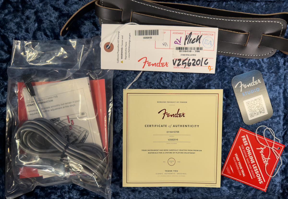 Fender Limited Edition Johnny Marr Signature Special Jaguar Rosewood Fingerboard Black (016)