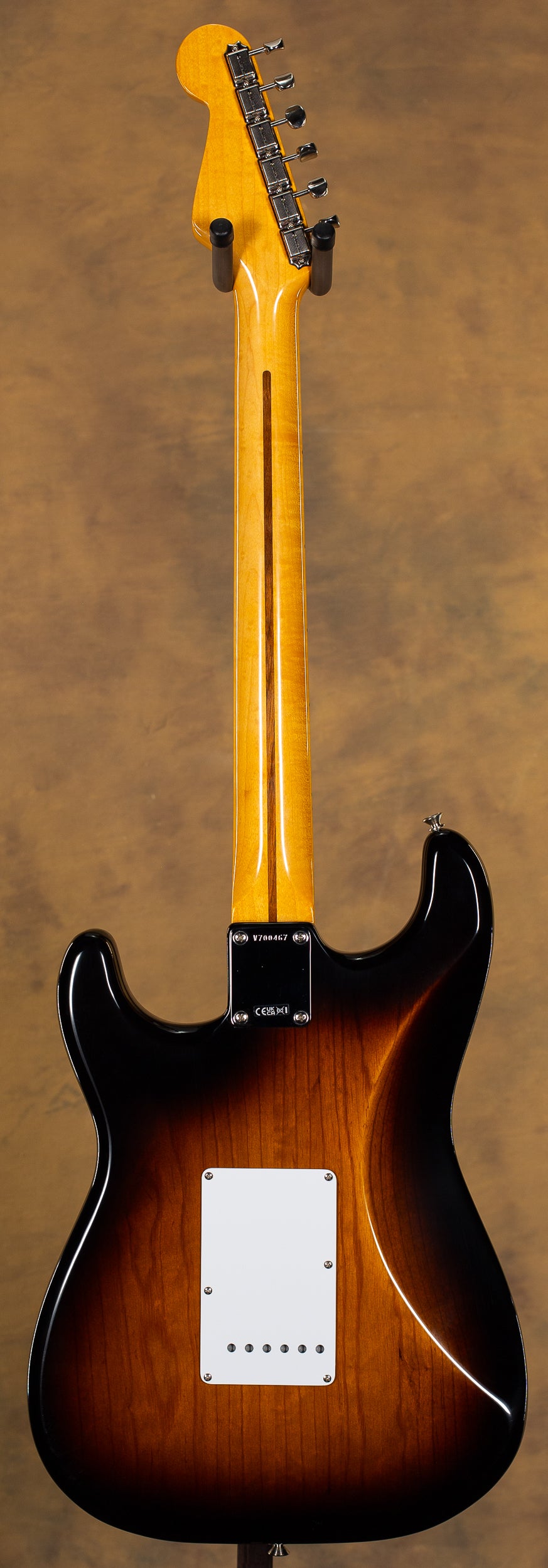 Fender 70th Anniversary American Vintage II 1954 Stratocaster, Maple Fingerboard, 2-Color Sunburst