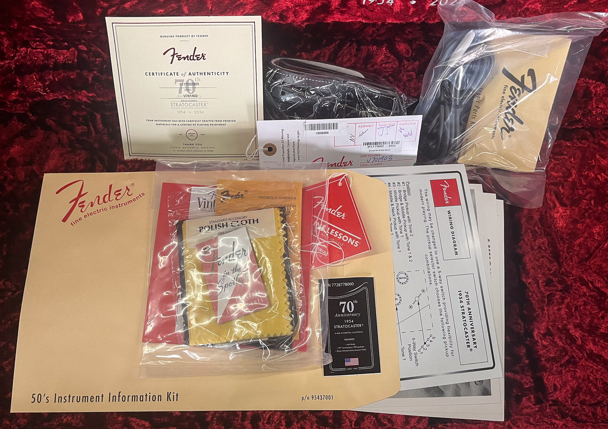 Fender 70th Anniversary American Vintage II 1954 Stratocaster 2-Color Sunburst (403)