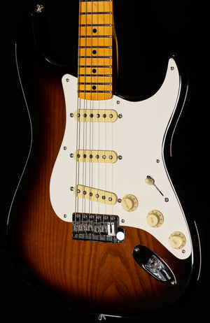 Fender Stories Collection Eric Johnson 1954 “Virginia” Stratocaster, Maple Fingerboard, 2-Color Sunburst (460)