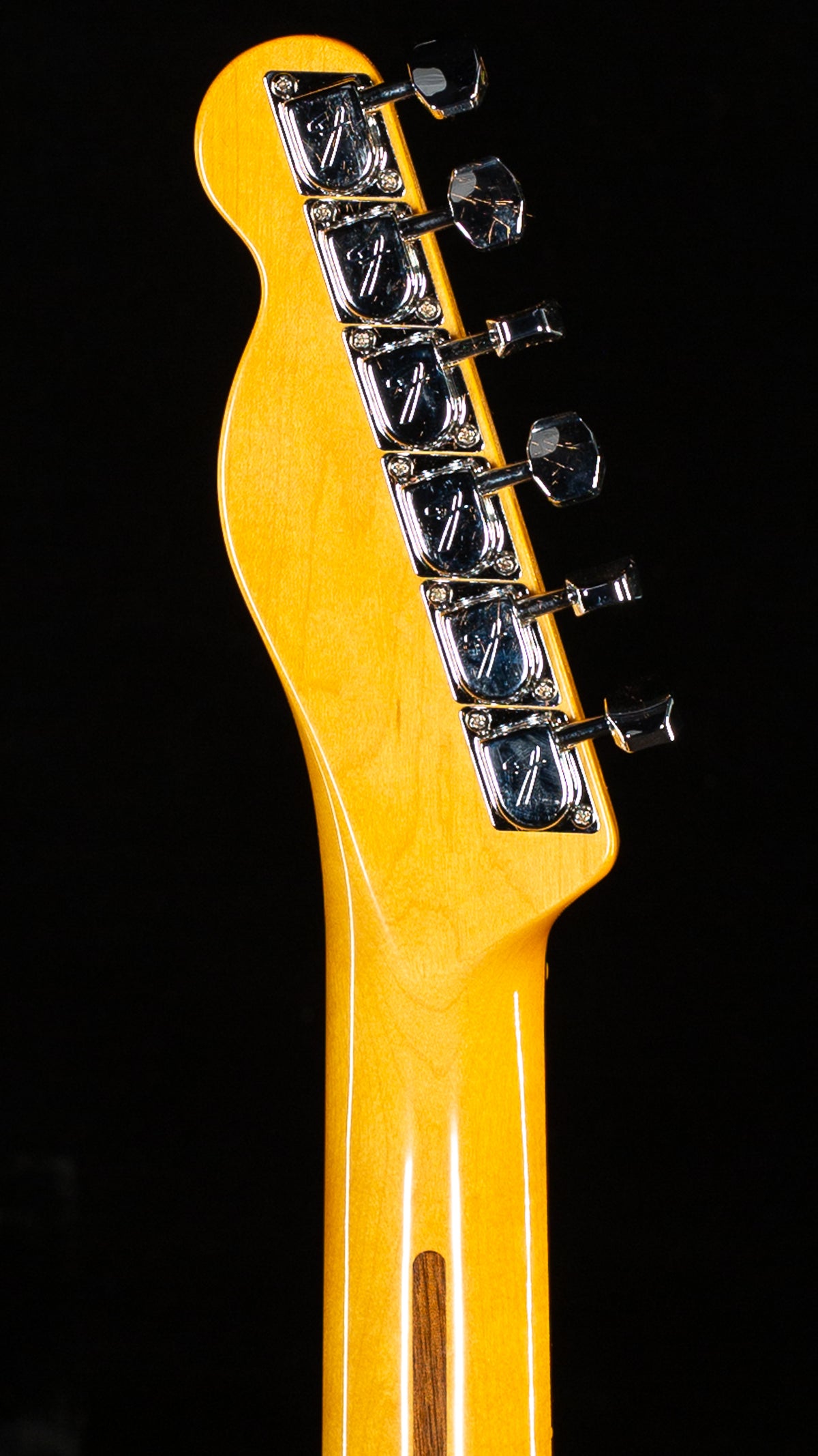 Fender American Vintage II 1977 Telecaster Custom Rosewood Fingerboard 3-Color Sunburst (657)