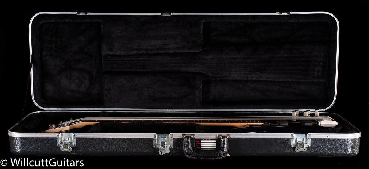 Ibanez BTB 5 Strings Bass Black Quilt Top