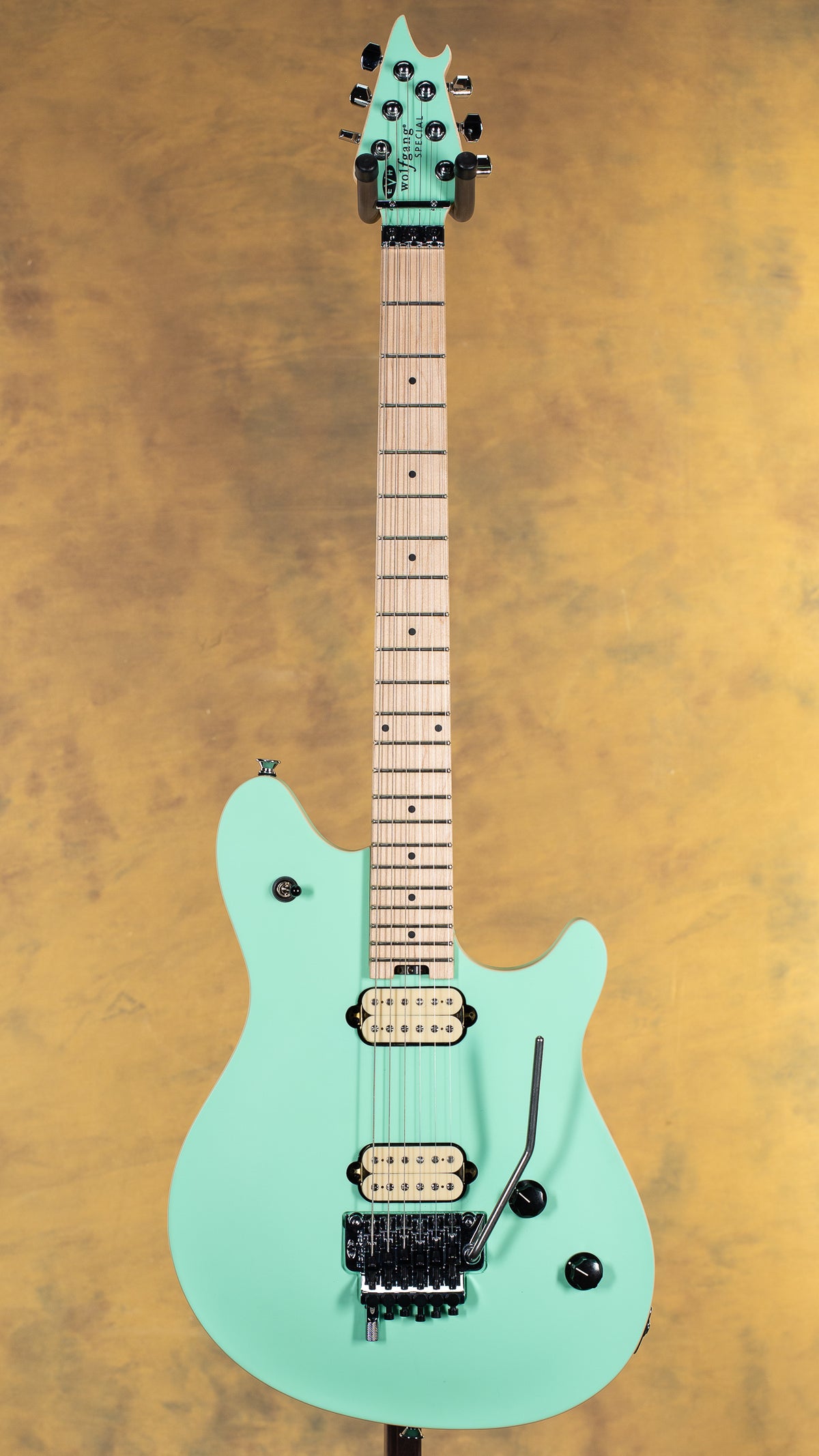 2022 EVH Wolfgang Special Maple Fingerboard Satin Surf Green