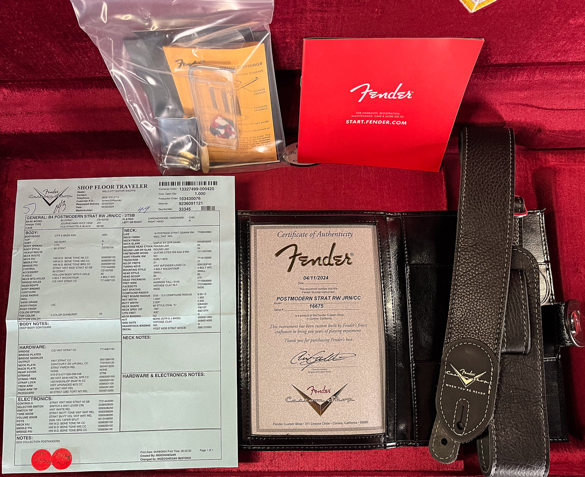 Fender Custom Shop Postmodern Strat Journeyman Relic w/Closet Classic Hardware 3-Tone Sunburst (675)