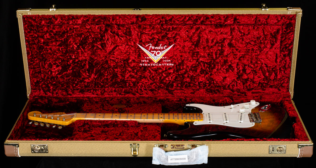 Fender Custom Shop Limited Edition 70th Anniversary 1954 Stratocaster Journeyman Relic, 1-Piece Quartersawn Maple Neck Fingerboard, Wide-Fade 2-Color Sunburst  (366)