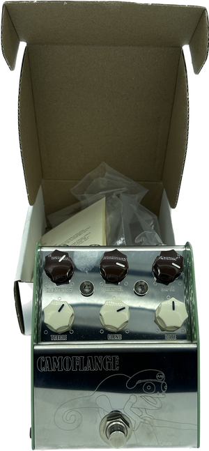 camoflange pedal Thorpy Camoflange