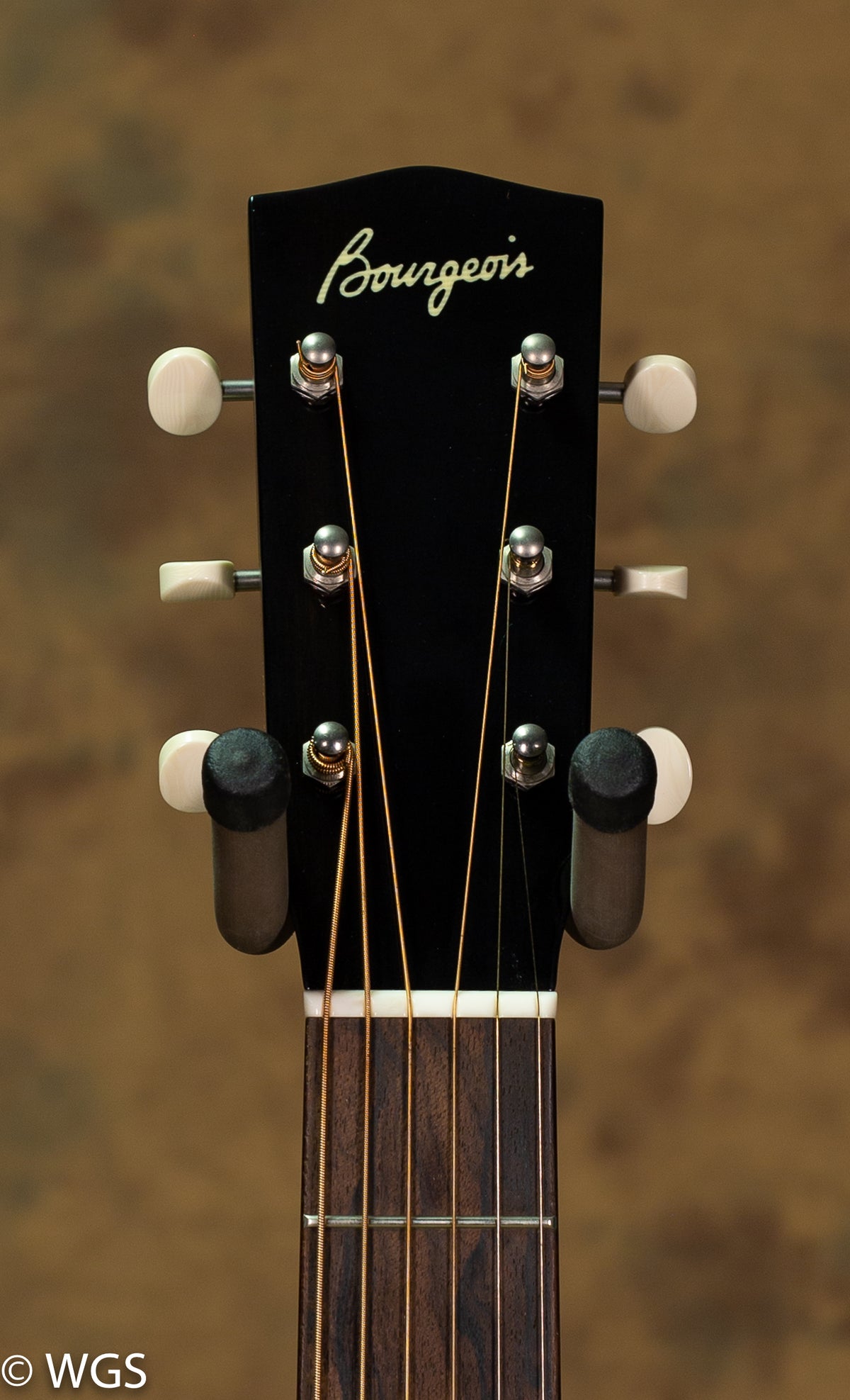 Bourgeois LDB-0 AT Curly Maple USED