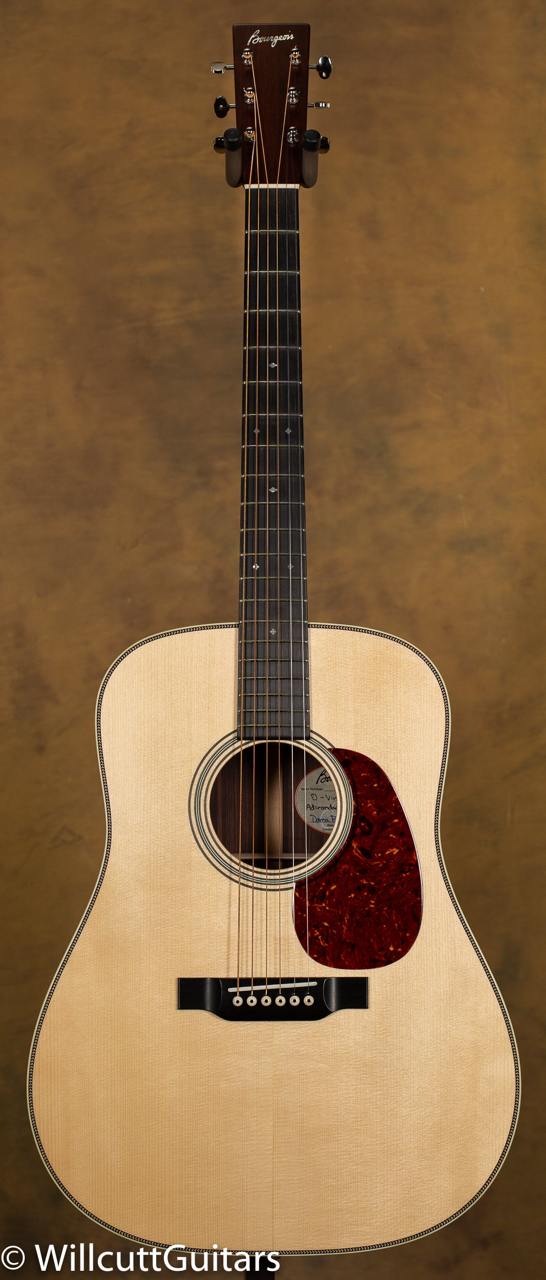 Bourgeois Vintage D Adirondack Top AP Glue