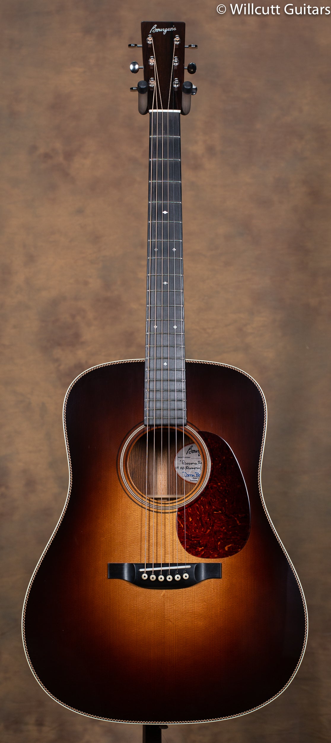 Bourgeois AT Series Panama Red D USED