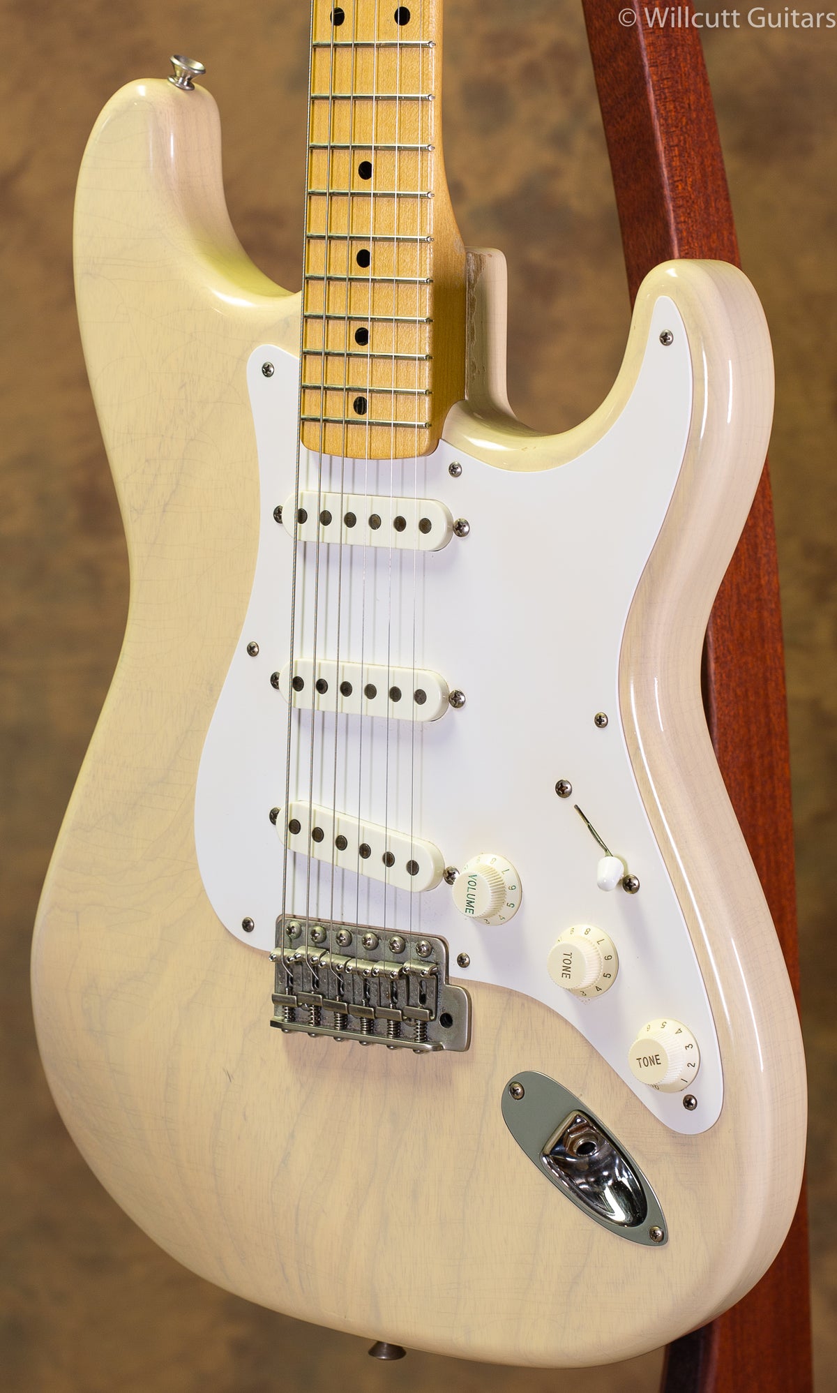 Vinetto Artifact S White Blonde USED