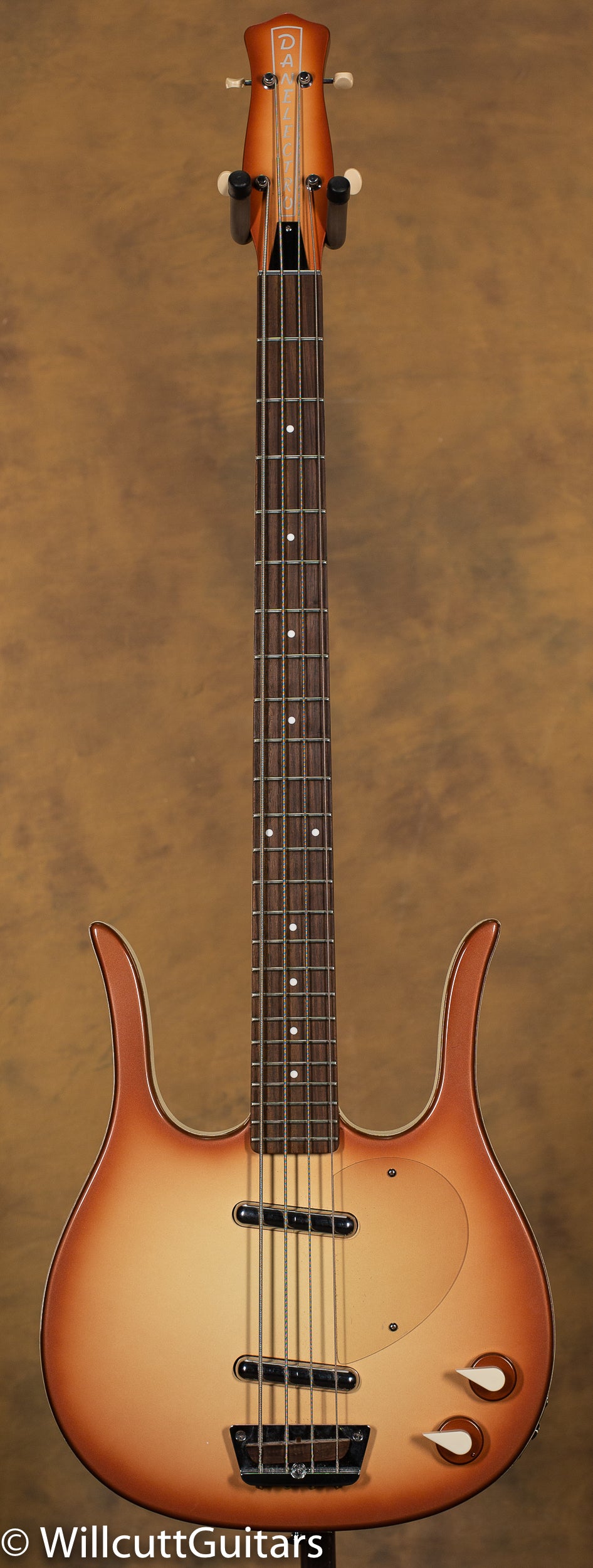 Danelectro Longhorn Bass Copper Burst - Willcutt Guitars