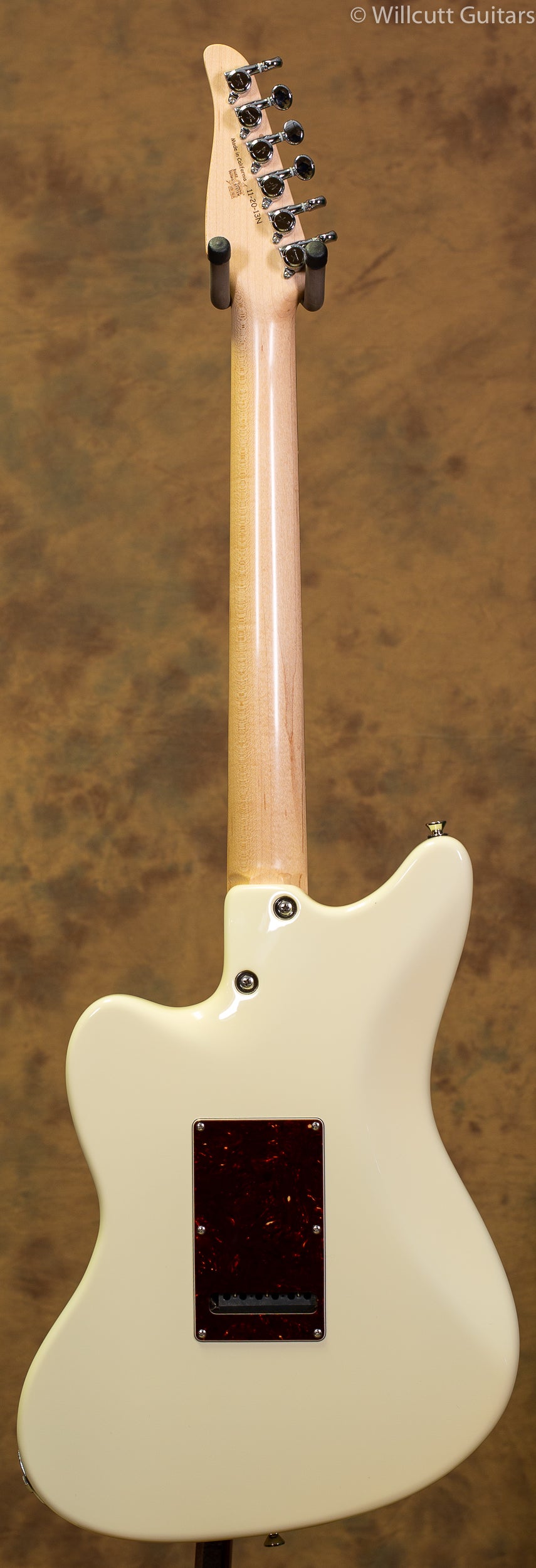 Tom Anderson Raven White USED