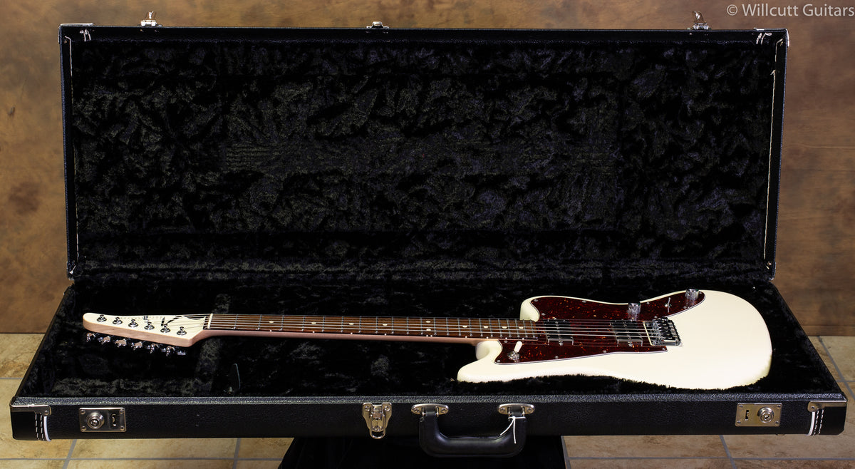 Tom Anderson Raven White USED