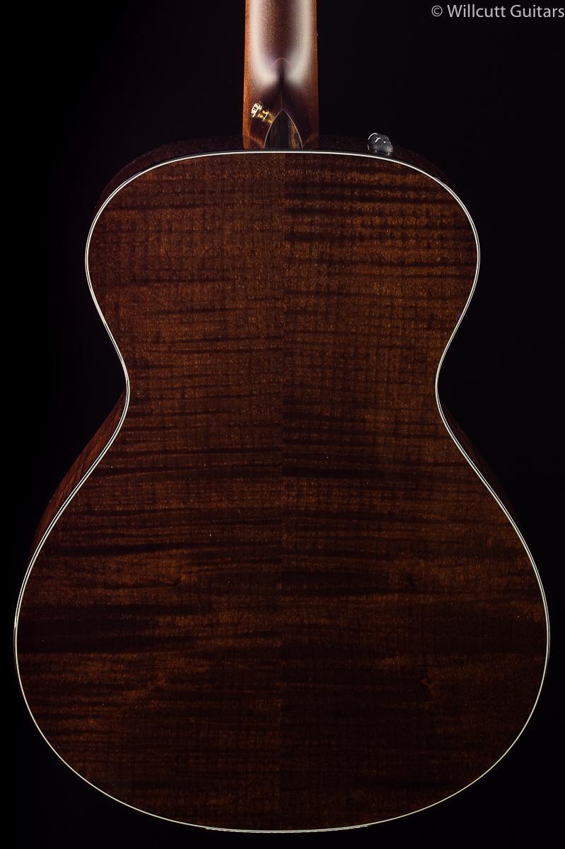 Taylor 612e 12 Fret (057)