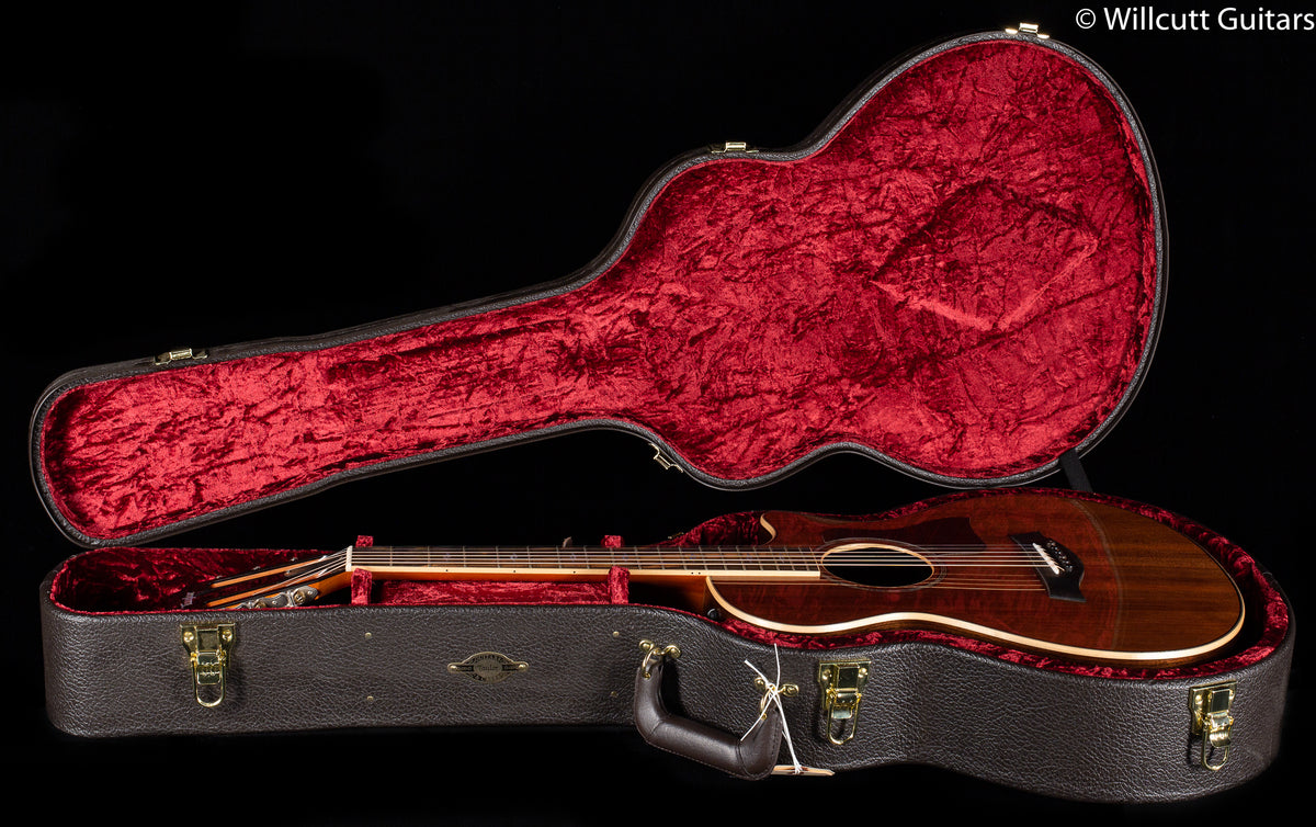 Taylor 812ce 12 Fret LTD Sinker USED