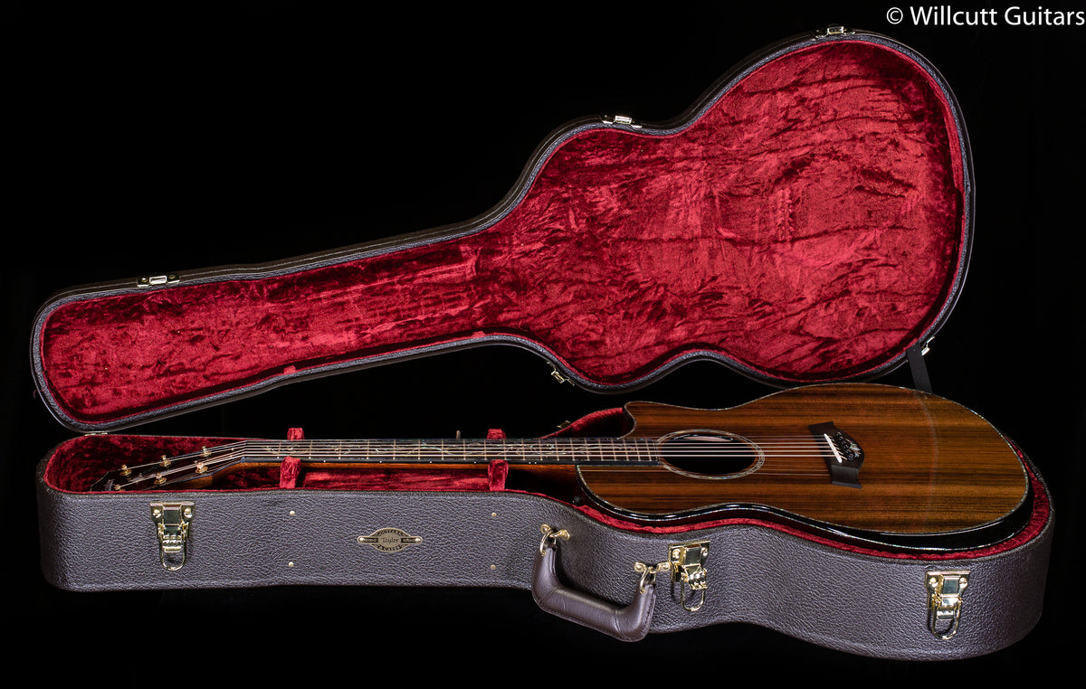 Taylor Presentation Series Grand Auditorium Sinker Redwood Cutaway V-Class