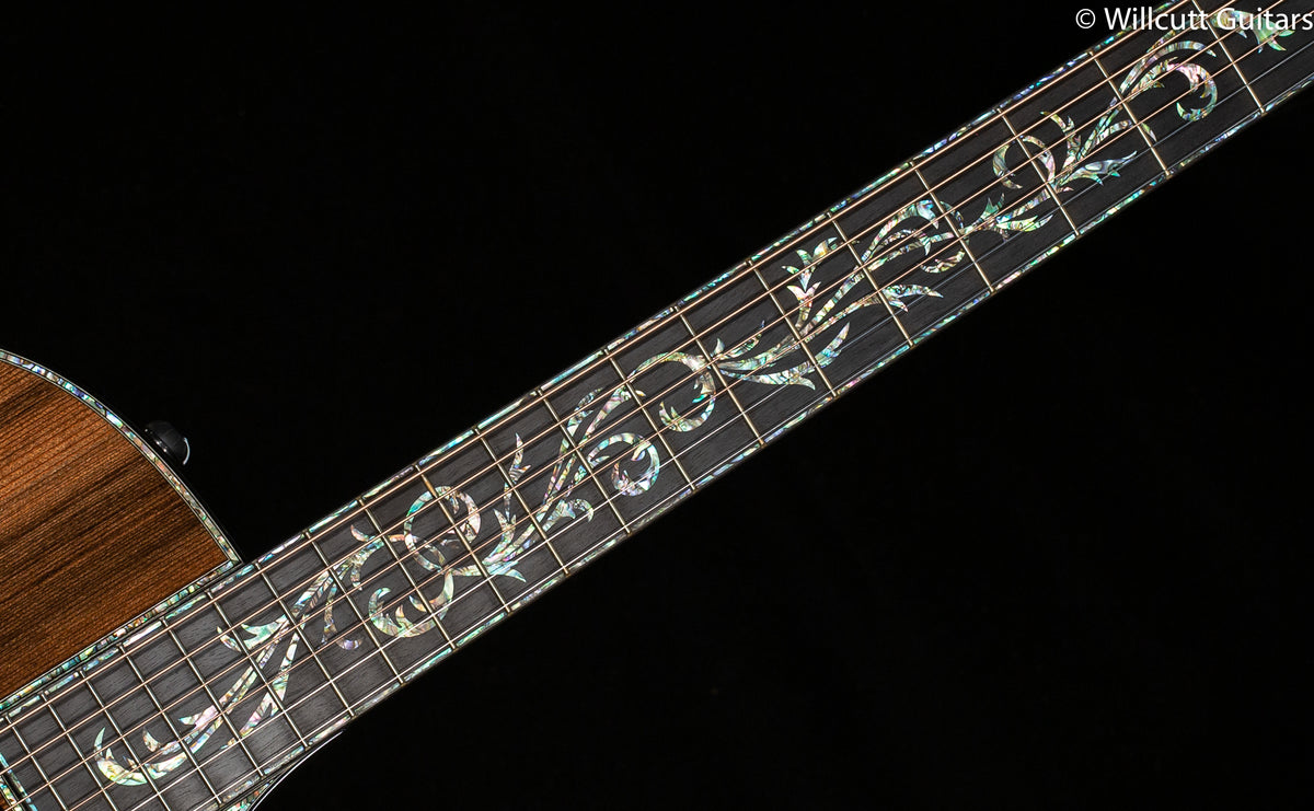 Taylor Presentation Series Grand Auditorium Sinker Redwood Cutaway V-Class