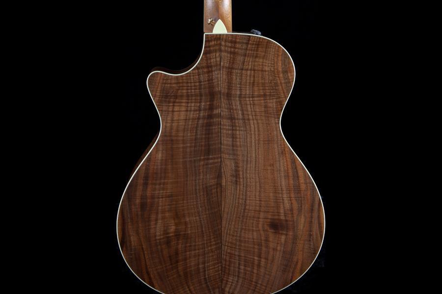 Taylor W12ce 2011 Spring Limited Walnut (041)