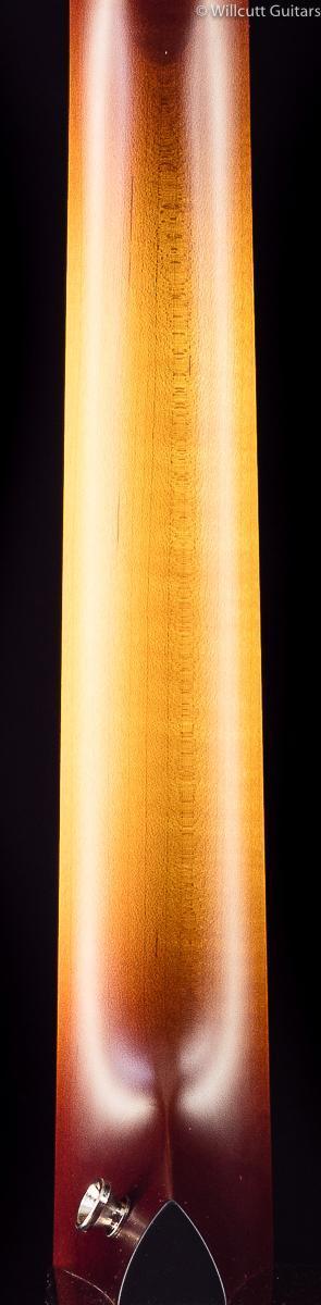 DEMO Taylor 412ce Maple/Sitka Tobacco Sunburst NAMM Ltd (043)