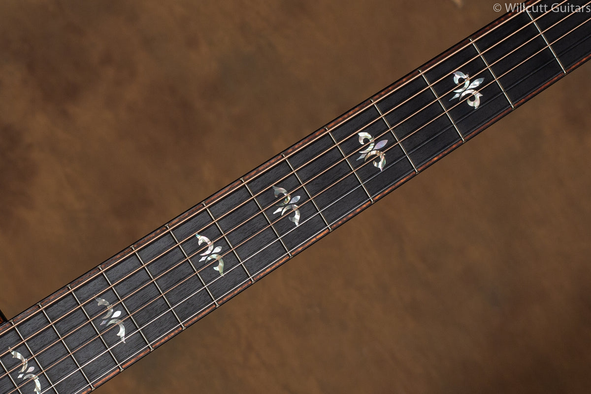 Taylor 914ce LTD Sinker Redwood V-Class USED