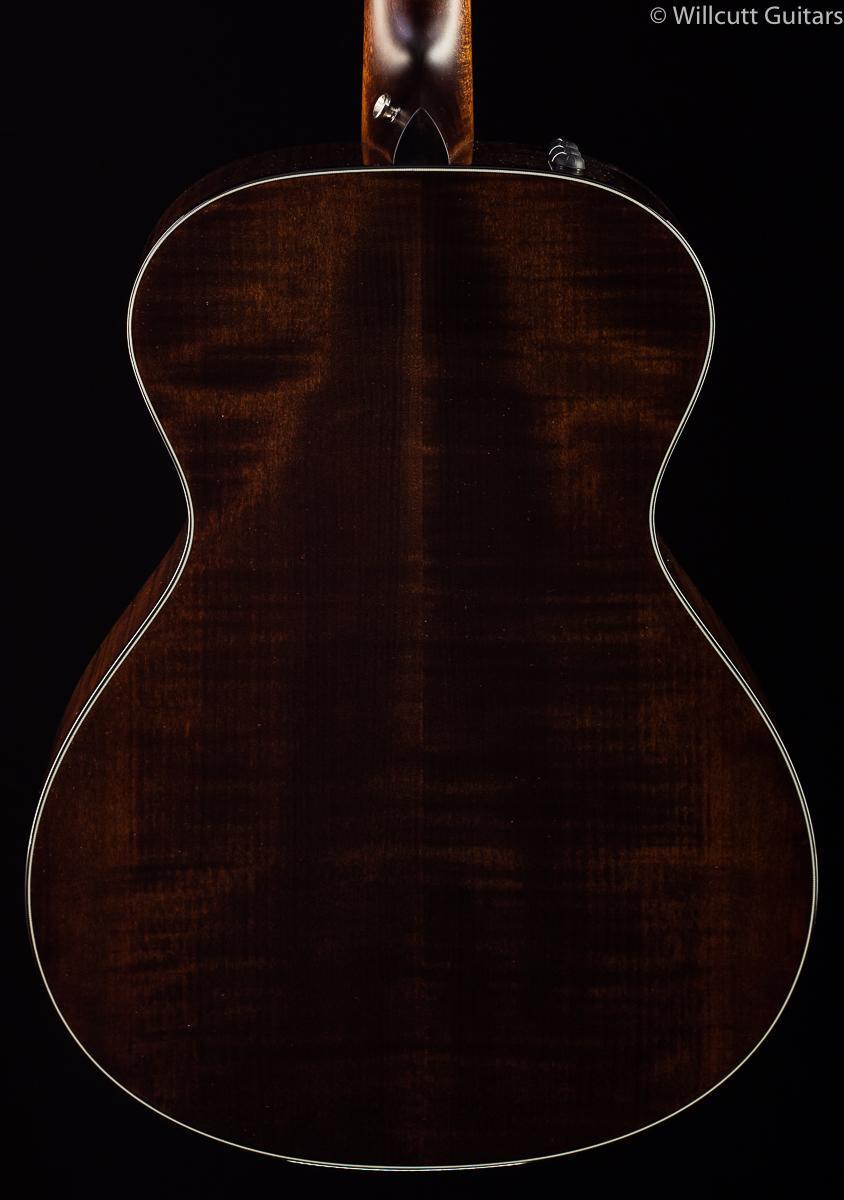 Taylor 612e 12 Fret (031)