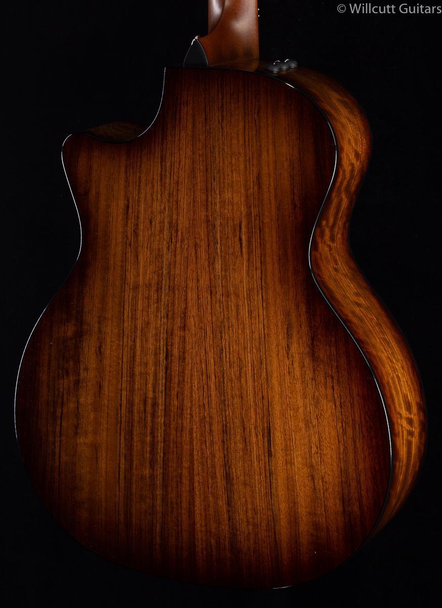 Taylor 414ce LTD Ovangkol/Cedar (005)