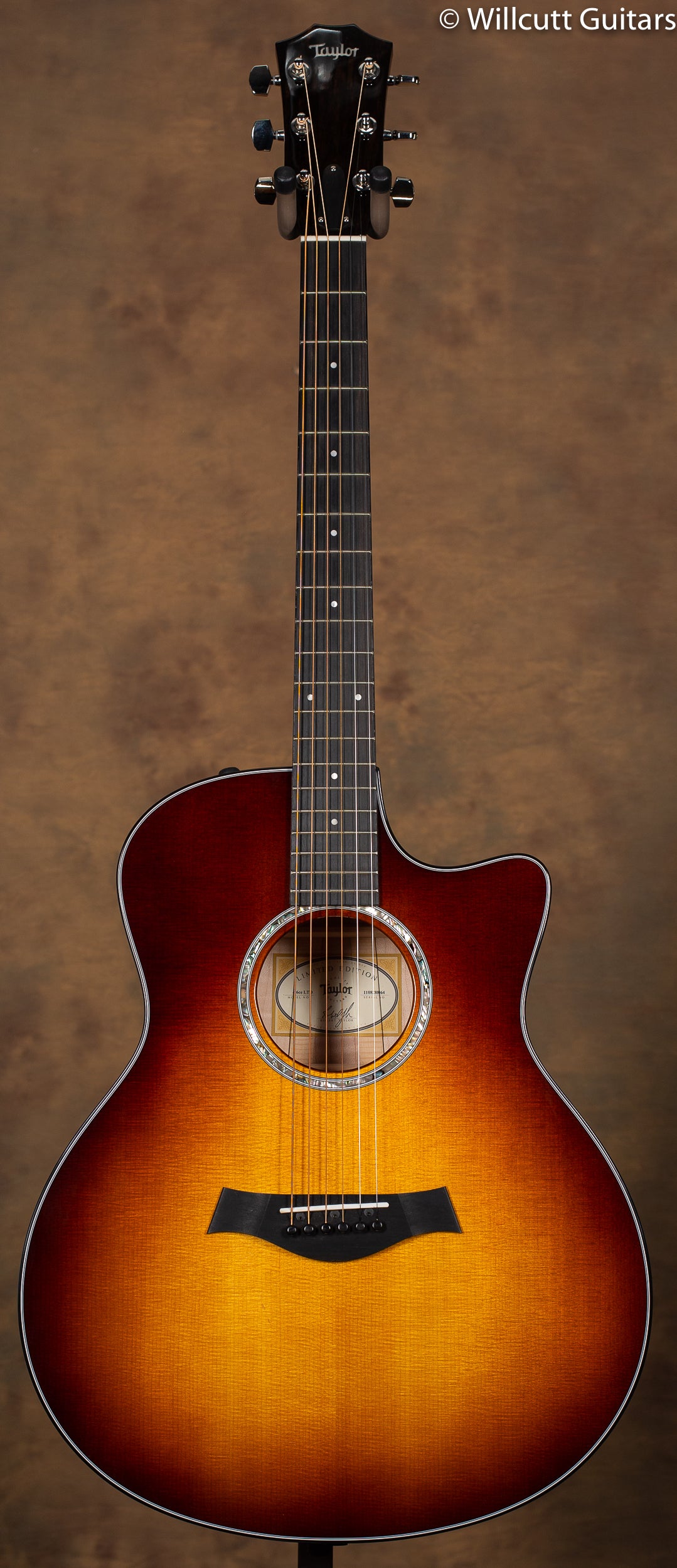 Taylor 2018 LTD 416ce Spruce Big Leaf Maple Tobacco Sunburst USED