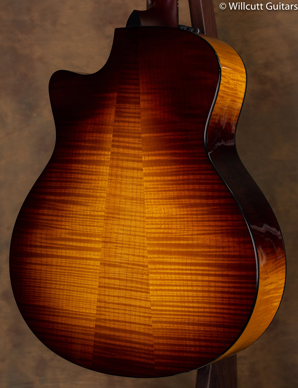 Taylor 2018 LTD 416ce Spruce Big Leaf Maple Tobacco Sunburst USED