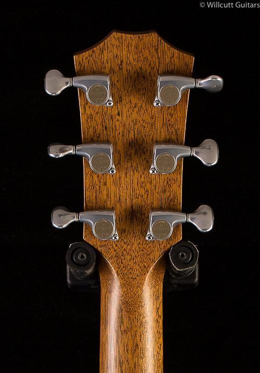 Taylor 812ce Deluxe V-Class Sunburst (011)
