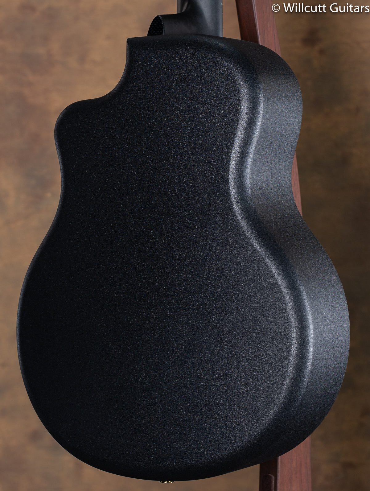McPherson Carbon Touring Standard Gold Black Binding
