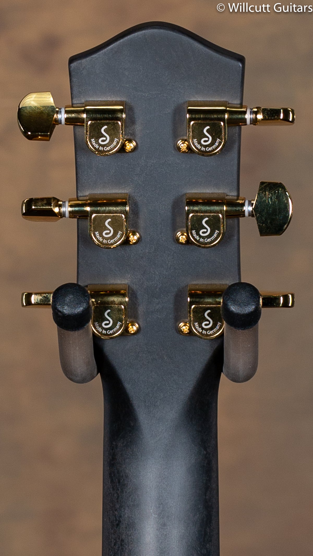 McPherson Carbon Touring Standard Gold Black Binding