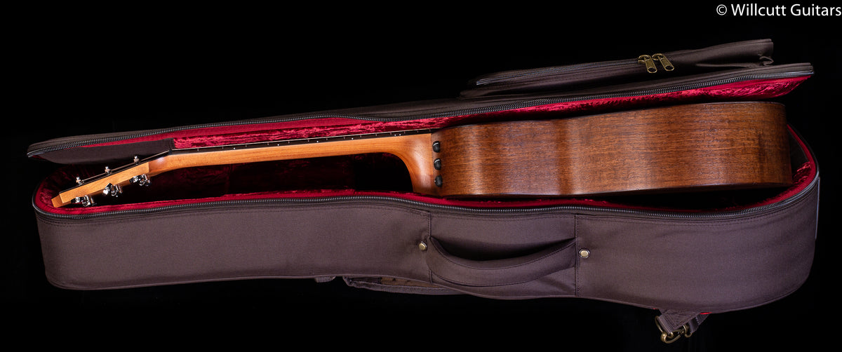 Taylor GTe Grand Theatre Urban Ash (121)