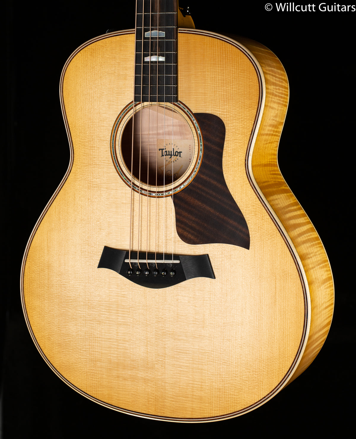 Taylor Grand Theater GT 611e LTD