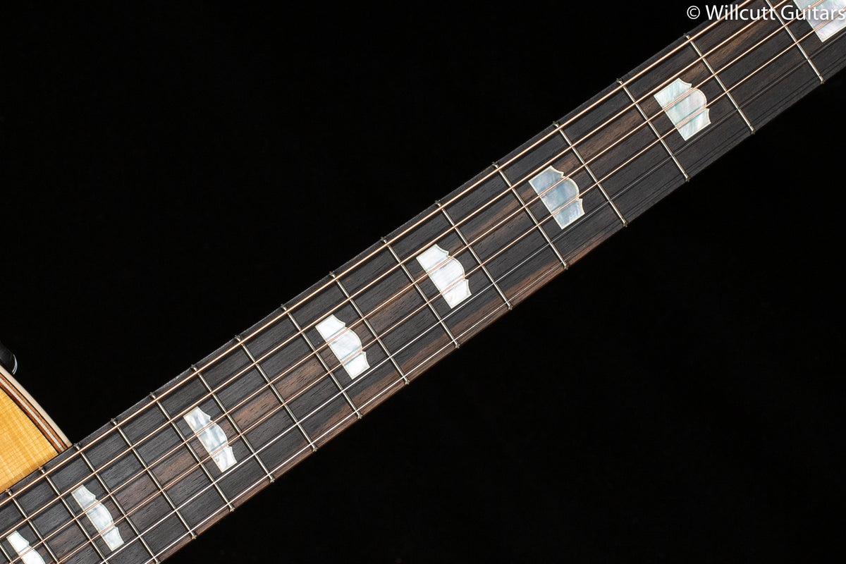 Taylor Grand Theater GT 611e LTD