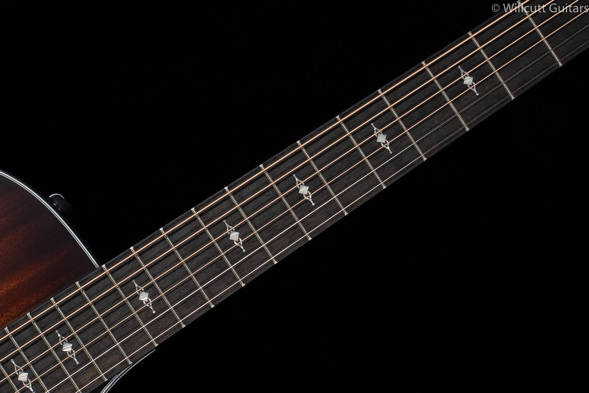 Taylor 322ce 12 Fret Shaded Edge Burst V-Class (037)