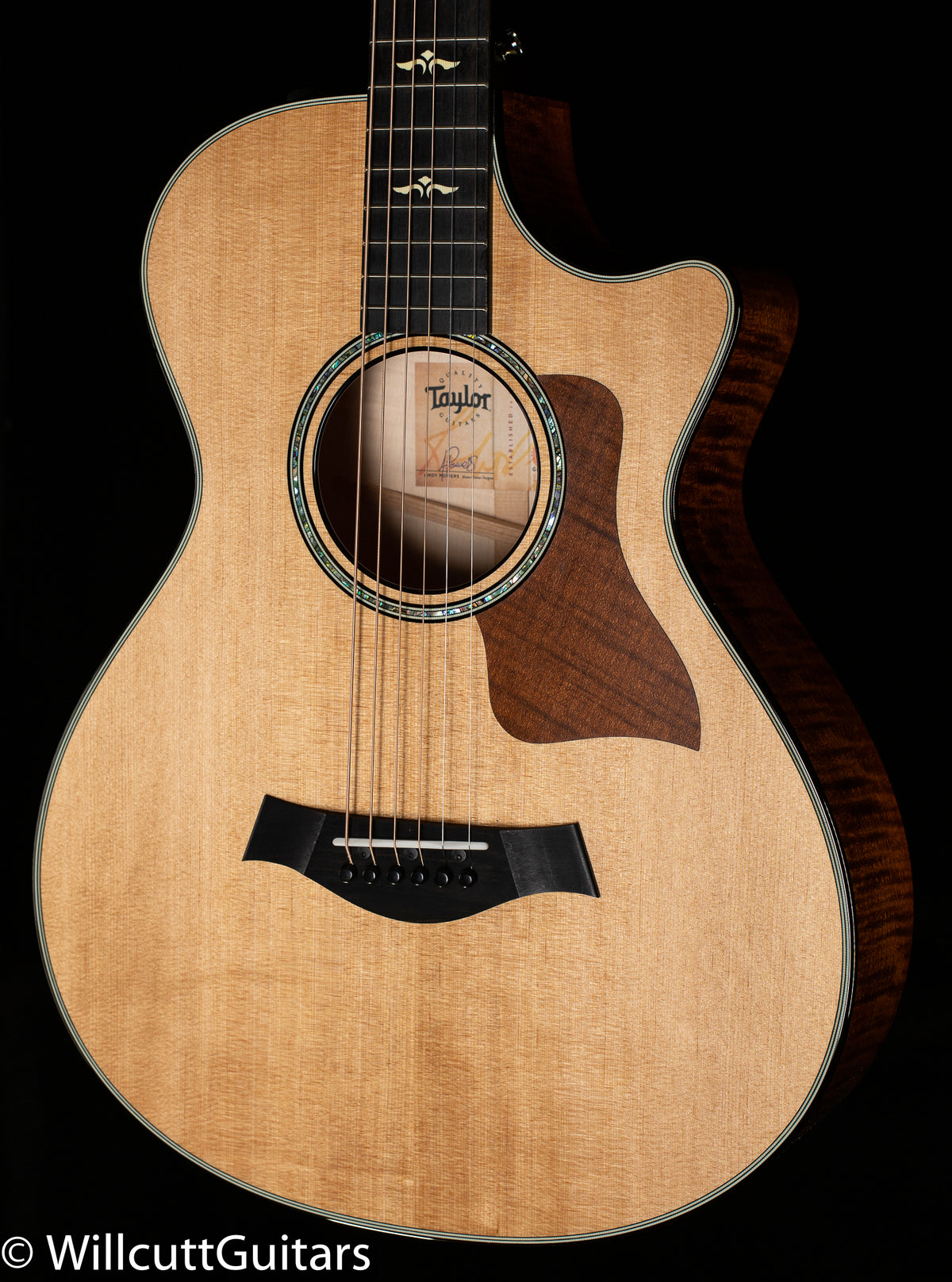 Taylor 612ce 12-Fret V-Class
