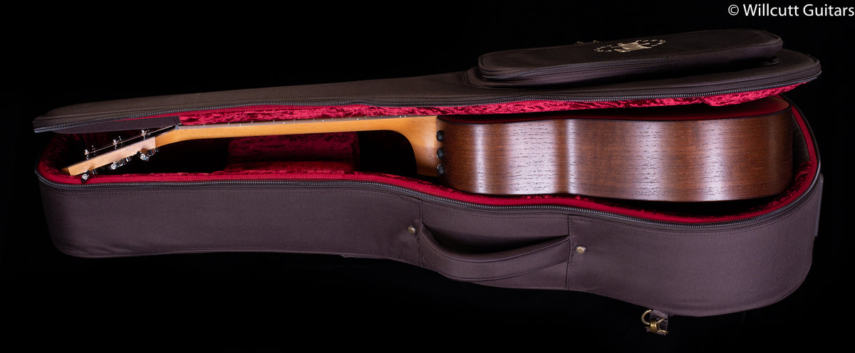 Taylor GTe Grand Theatre Urban Ash (121)