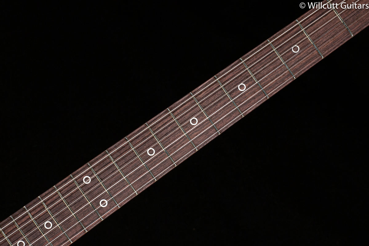 Nik Huber Surfmeister Burgundy Mist (980)