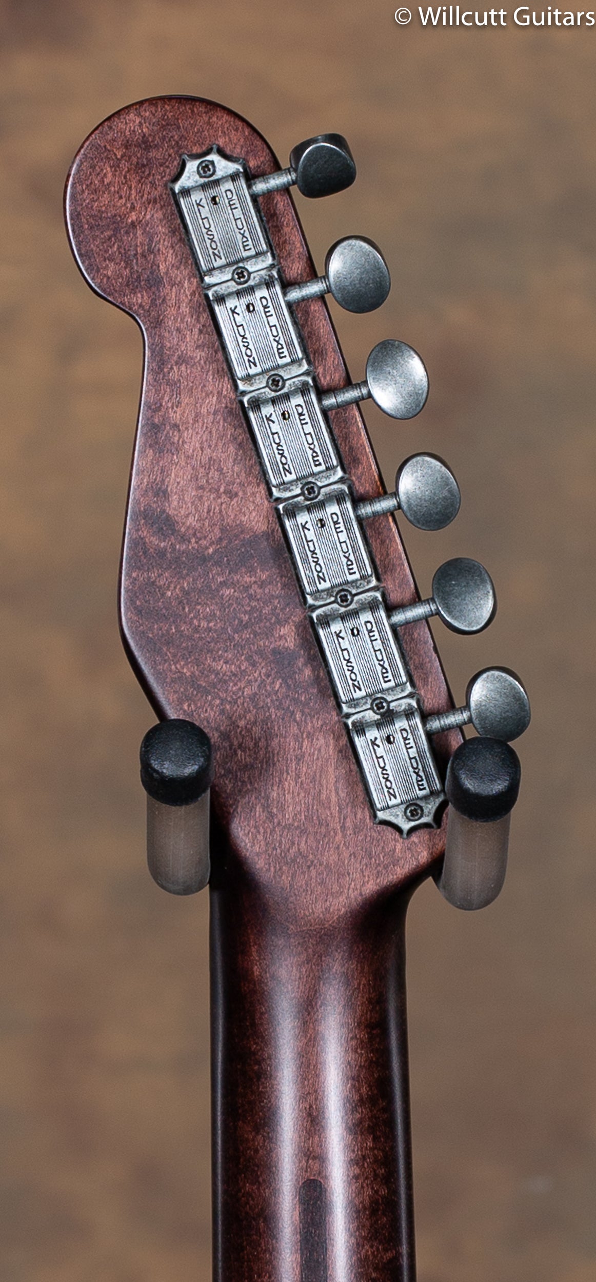 Trussart SteelCaster Deluxe Pinstripe Rust O Matic USED