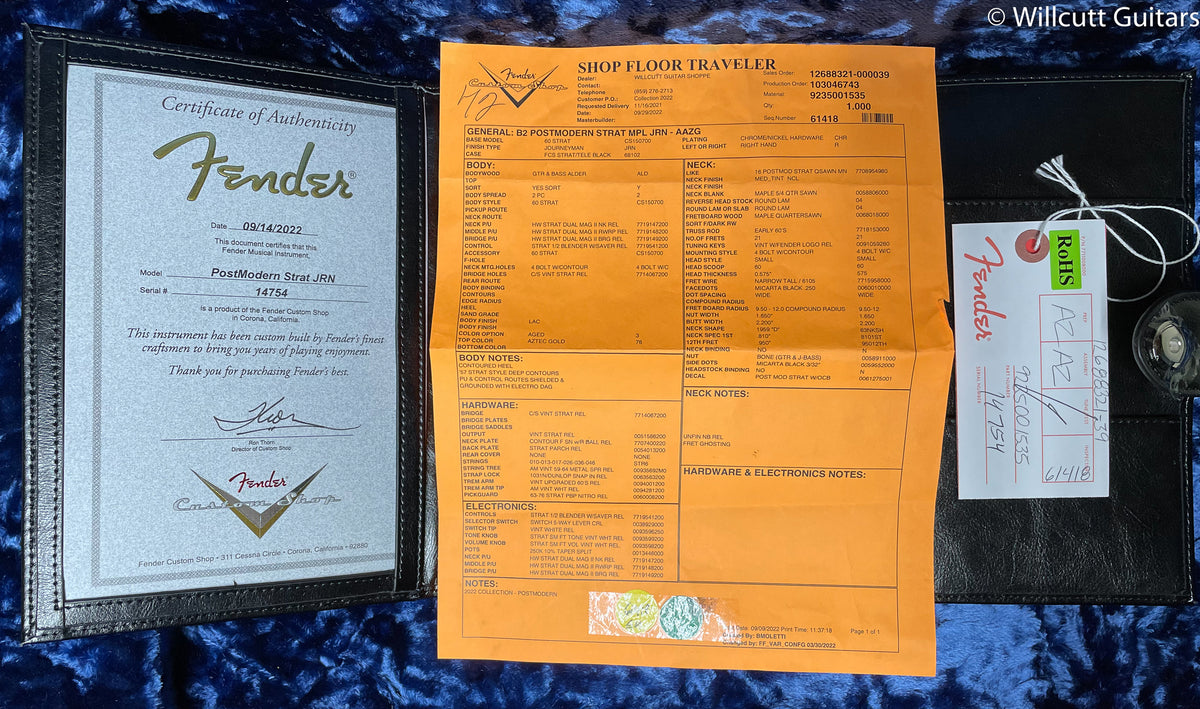 Fender Custom Shop Postmodern Strat Journeyman Relic, Maple Fingerboard, Aged Aztec Gold (754)