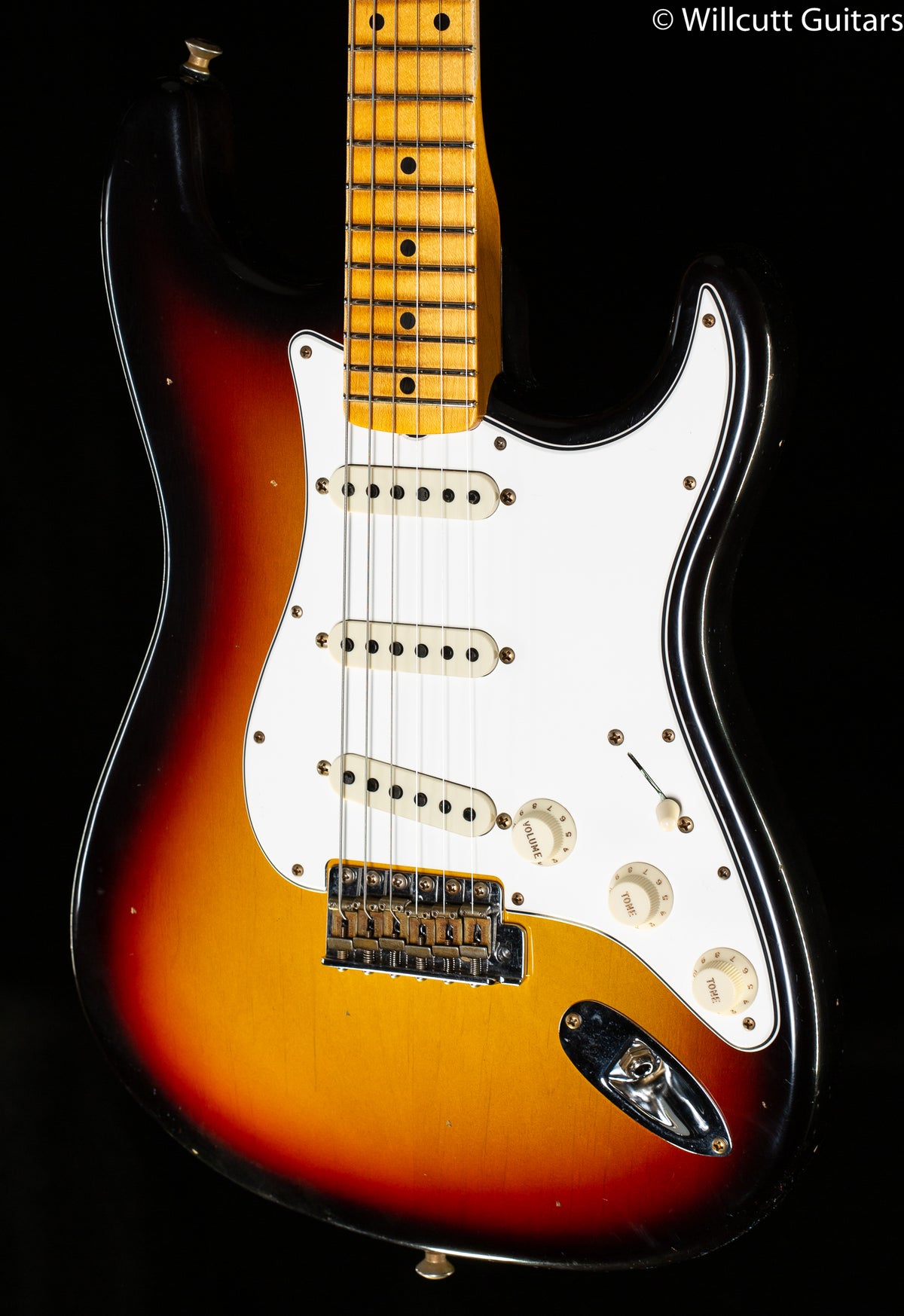 Fender Custom Shop Postmodern Strat Journeyman Relic Bleached 3-Color Sunburst (817)