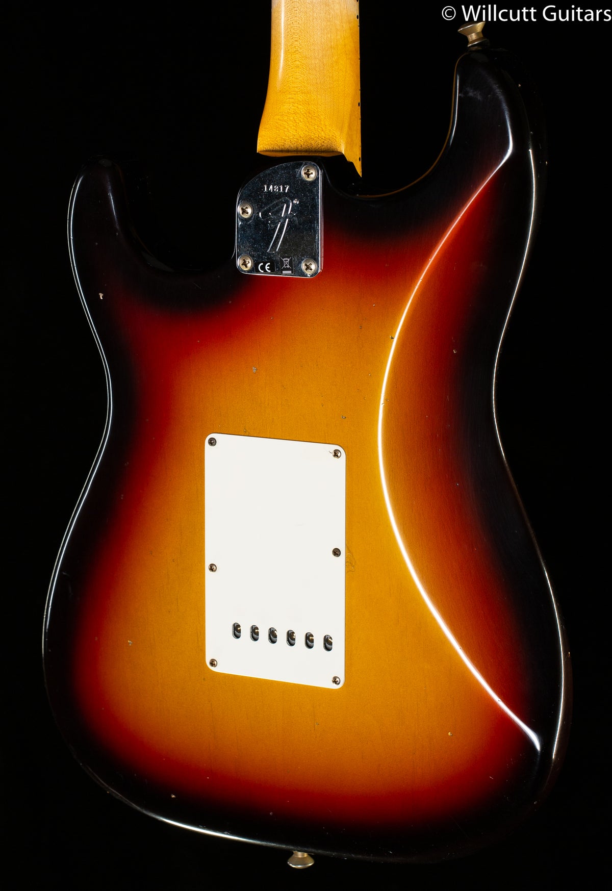 Fender Custom Shop Postmodern Strat Journeyman Relic Bleached 3-Color Sunburst (817)