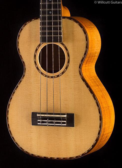 Kamaka Concert HF-2-DIS Ukulele (786)