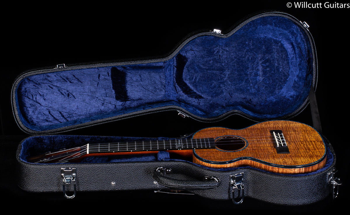 Kamaka Tenor Deluxe 4 Jake Blue Edition with case