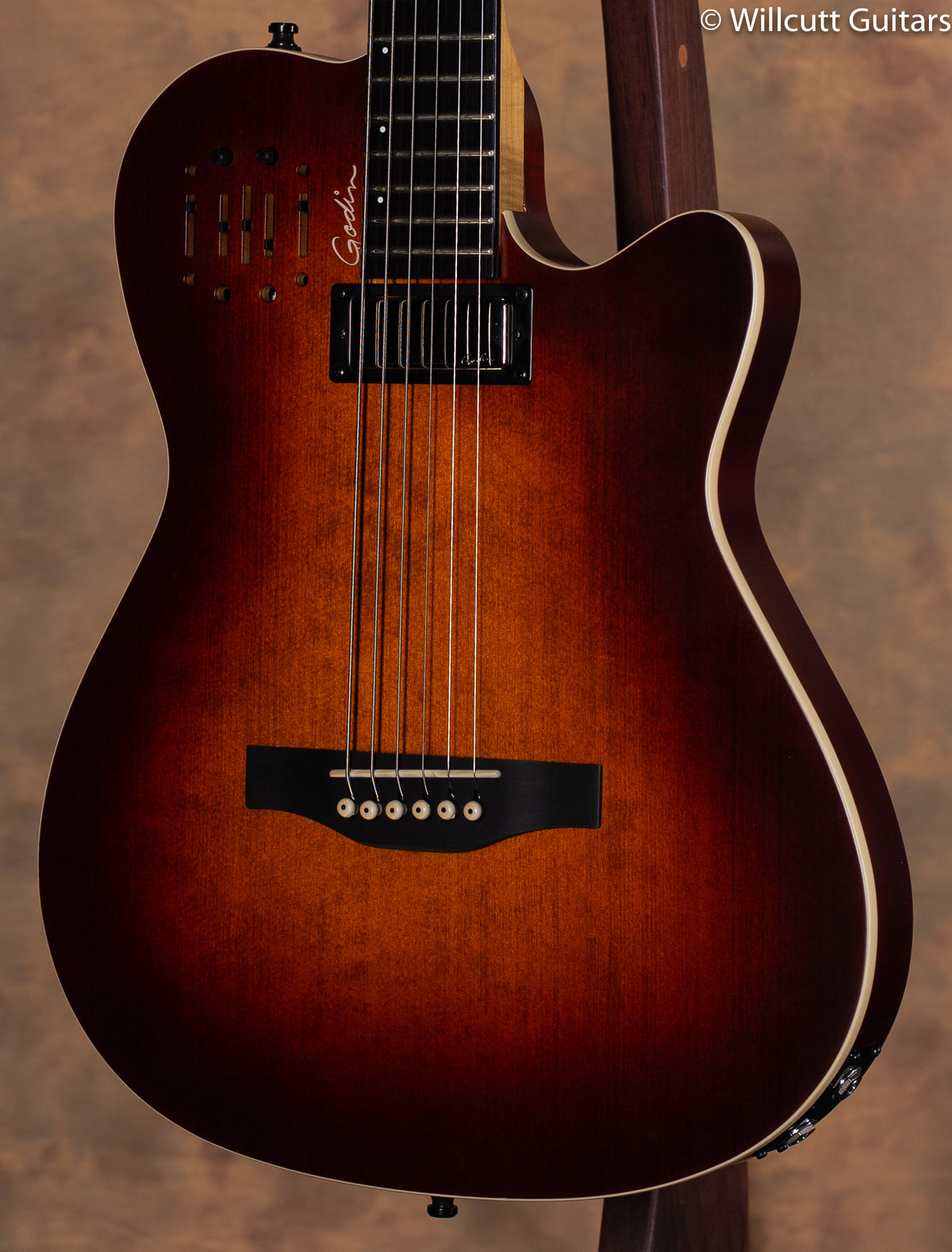 Godin A6 Baritone USED