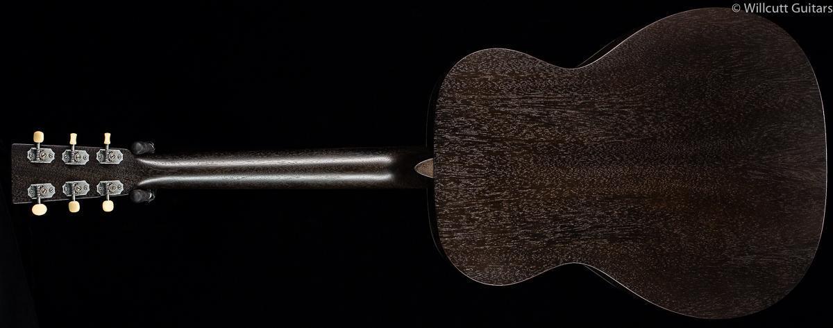 Martin 000-17 Black Smoke (669)